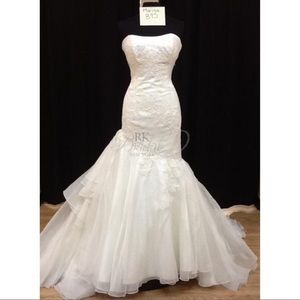 Marisa Wedding Gown #895